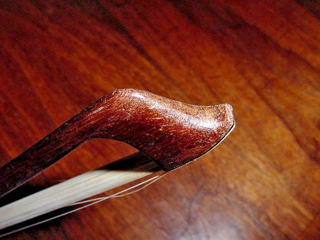VINTAGE GERMAN VIOLIN BOW EARLY TO MID 20TH C MARKED GERMAN