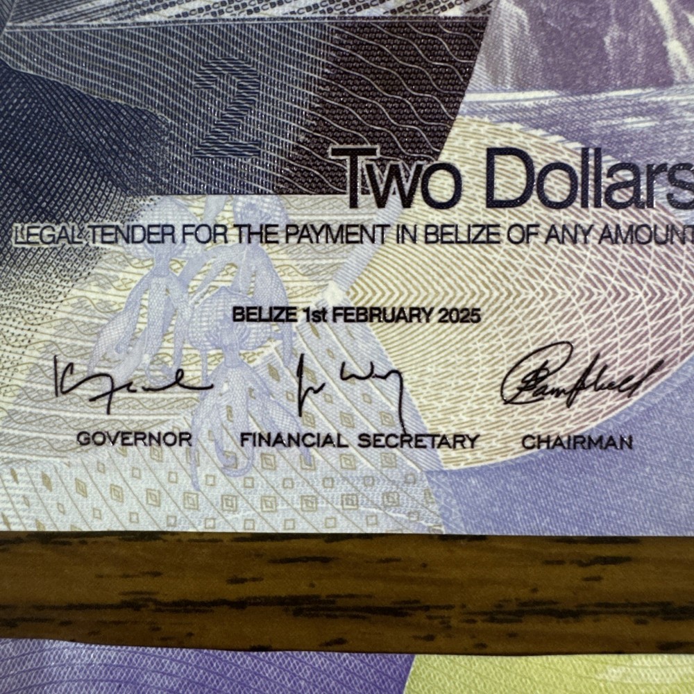 Belize 2 Dollars 2025 UNC Note Prefix: FB