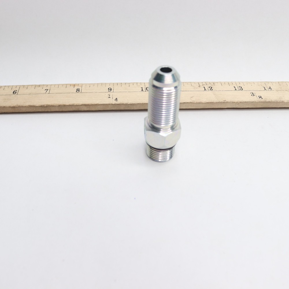 John Deere Adapter Fitting KK81072