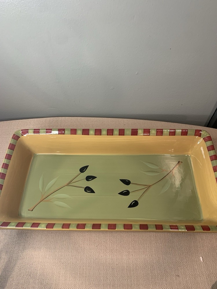 “Olivia” Rectangular Serving Tray By Signature Houseware