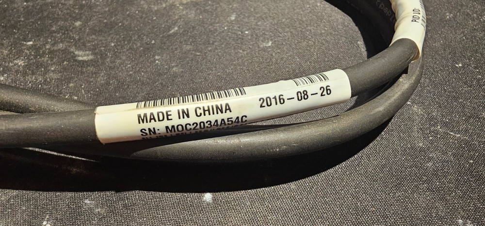 GENUINE Cisco 800-40403-01 STACK-T1-50CM V01 Stackwise 480 Stacking Cable