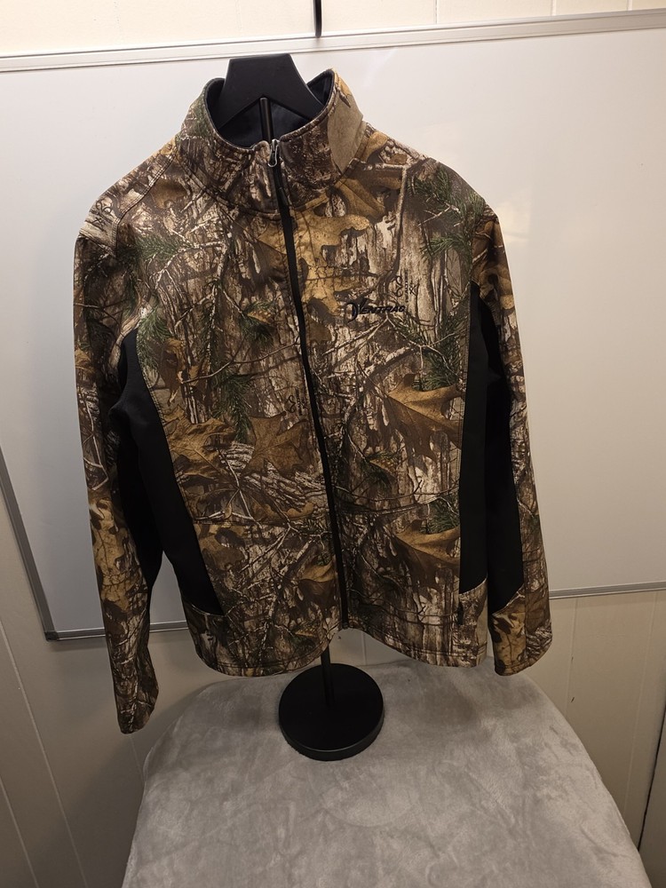 real tree camo jacket size large