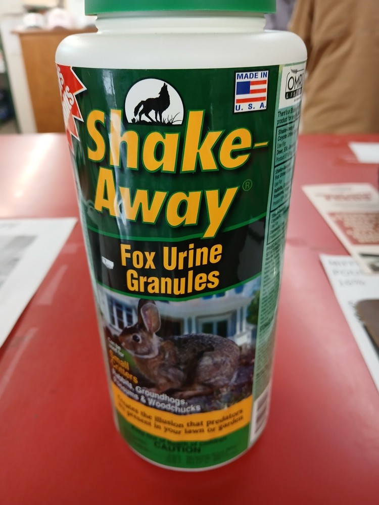 SHAKE AWAY ( FOX URINE GRANULES )  28.5 OZ CONTAINER