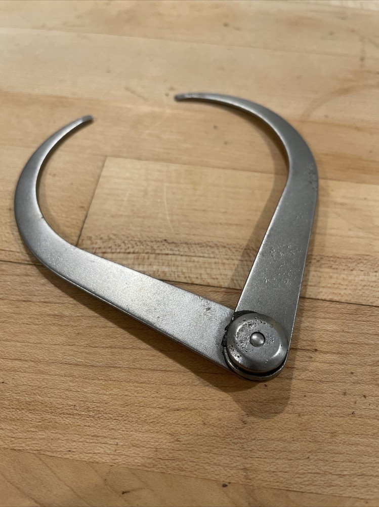 Mass Tool Co. Firm Joint Outside Caliper