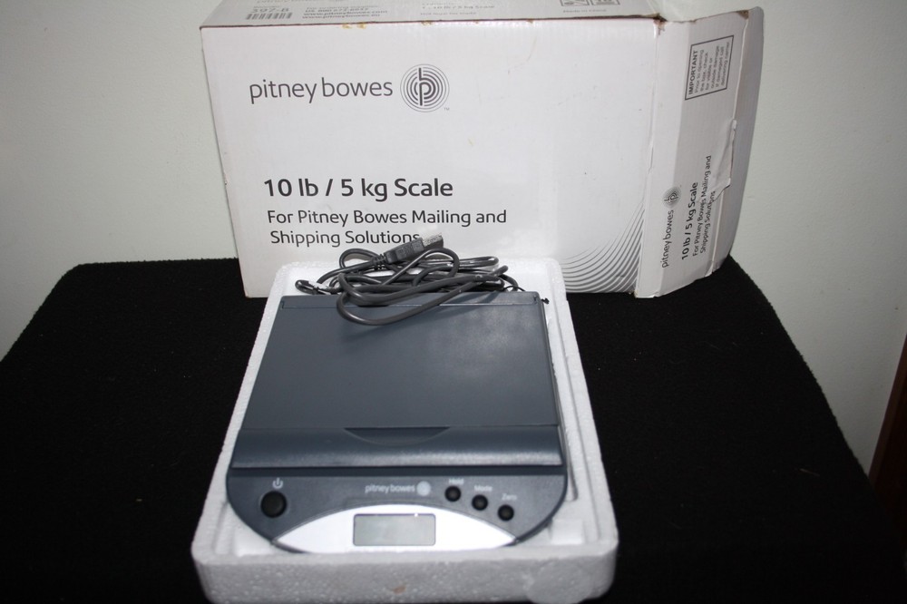 Pitney Bowes 397-B 10 lb Capacity Integrated USB Shipping Scale Postage