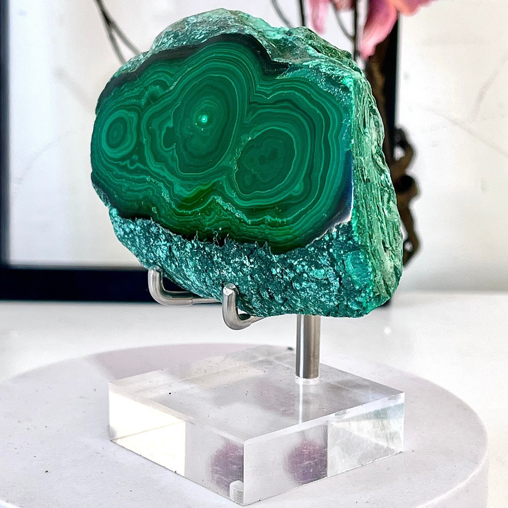 413G Green Malachite Coarse Mineral Sample