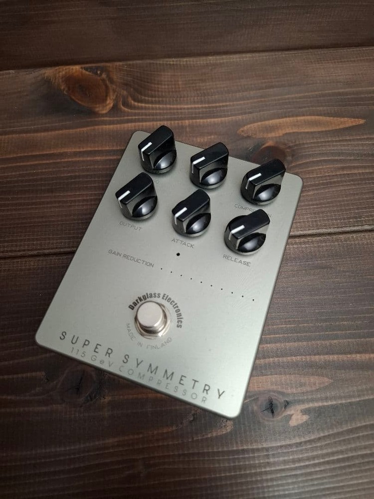 Darkglass Super Symmetry Compressor