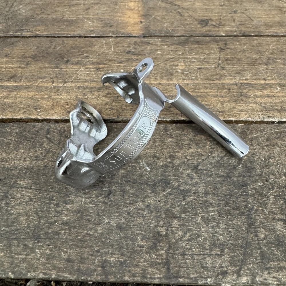 Vintage Suntour Cable guide