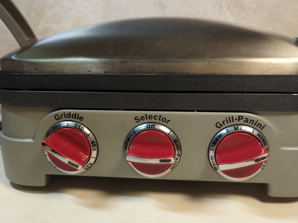 Cuisinart GR-4NP Electric Indoor Grill Griddler Panini Press Red Knobs Scratches
