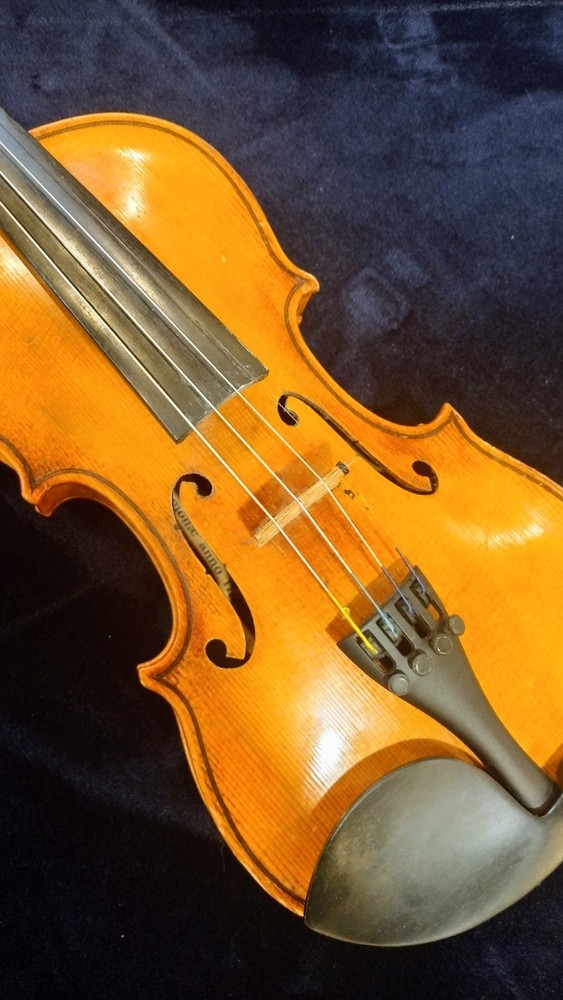 Cremona Vintage Acoustic Violin 1/2 with Case and Bow, Half Size Classical