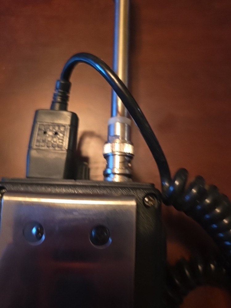 Midland CB Radio Model 75-784