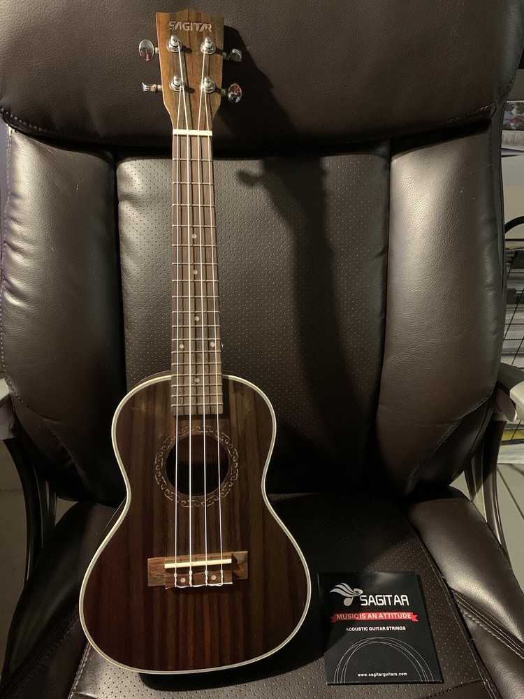 Sagitar ukulele Solid Wood