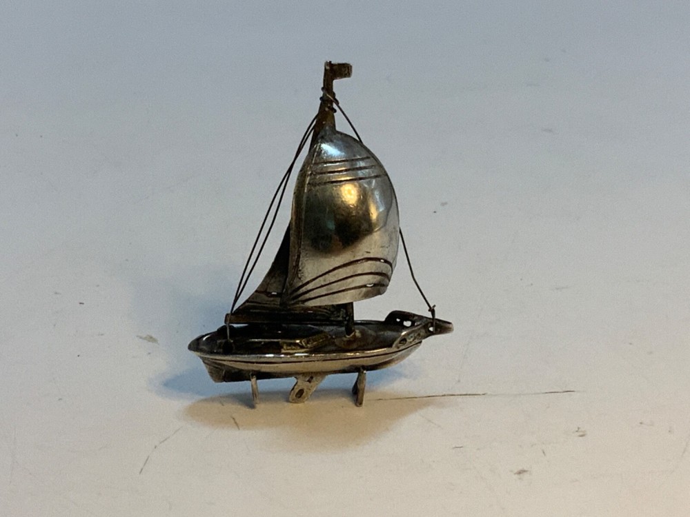 VINTAGE 800 Silver Miniature Sailboat on Stand