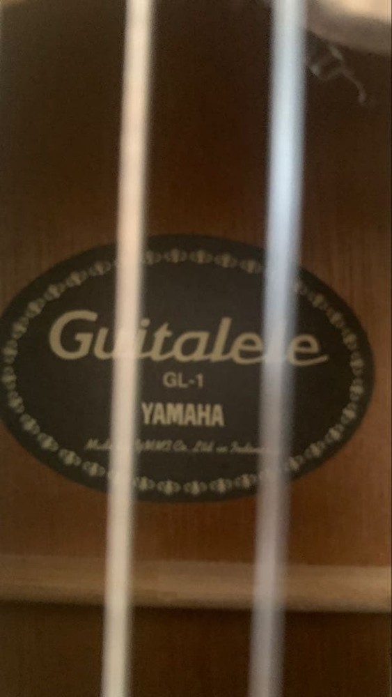 Yamaha GL- Mini Classical Guitar With Soft Case, Strings Replaced