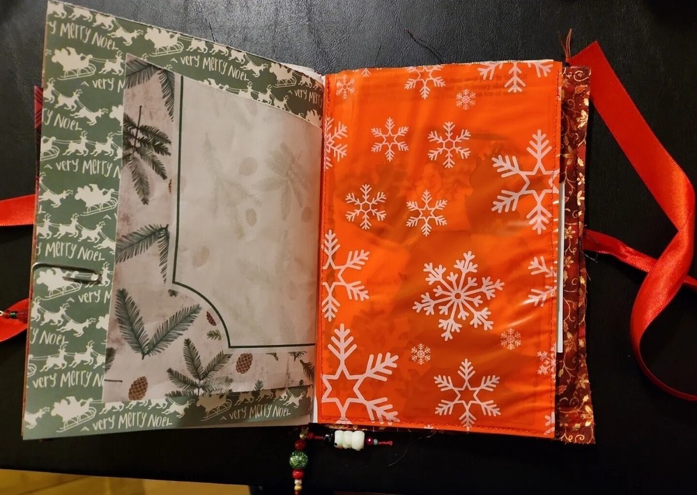 HANDMADE Holiday Junk Journal by Lexi