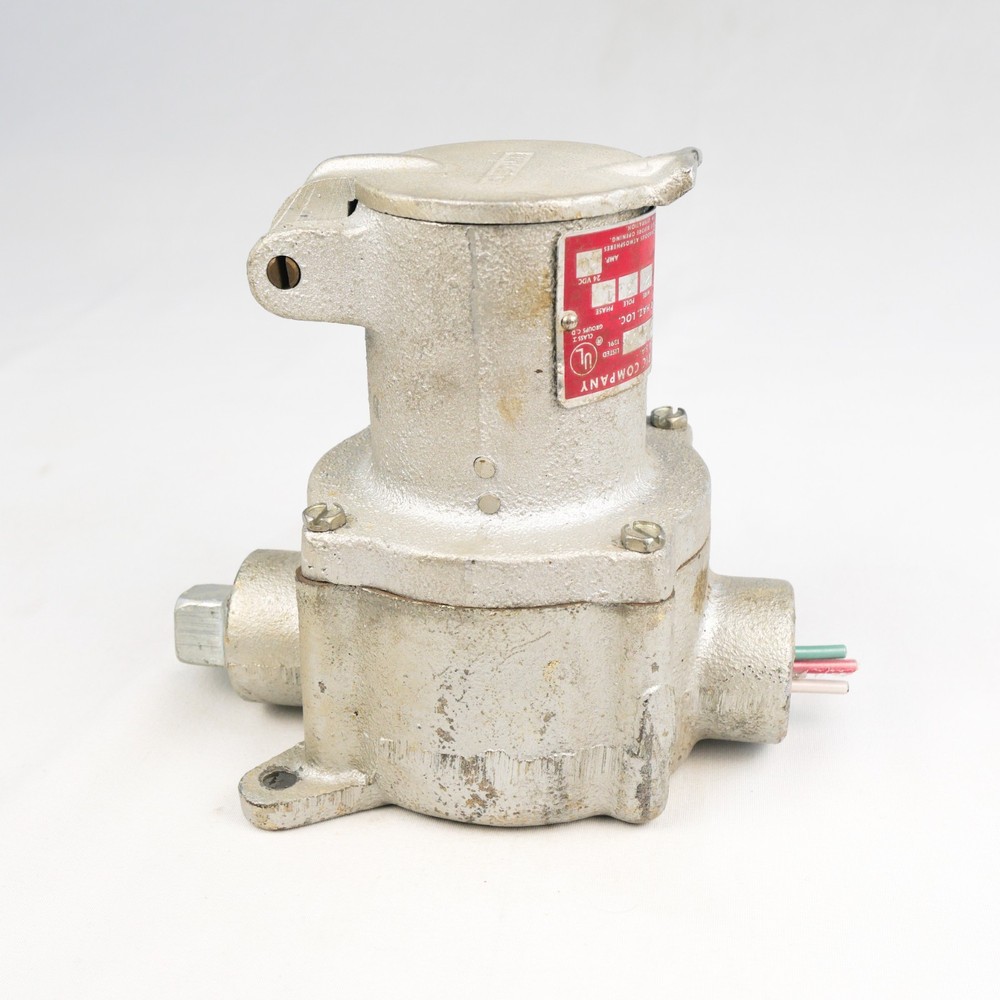 Appleton Electric Co - CPSC-2375 Pin & Sleeve Receptacle
