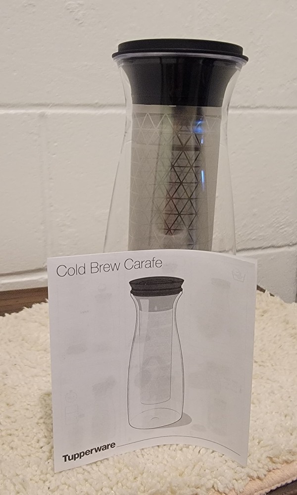 Tupperware Cold Brew Carafe Coffee Maker Removable Filter Clear Plastic Steel