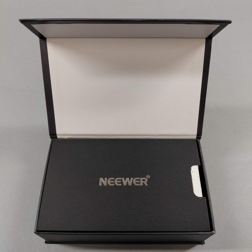Neewer Mic Wireless Microphone CM28
