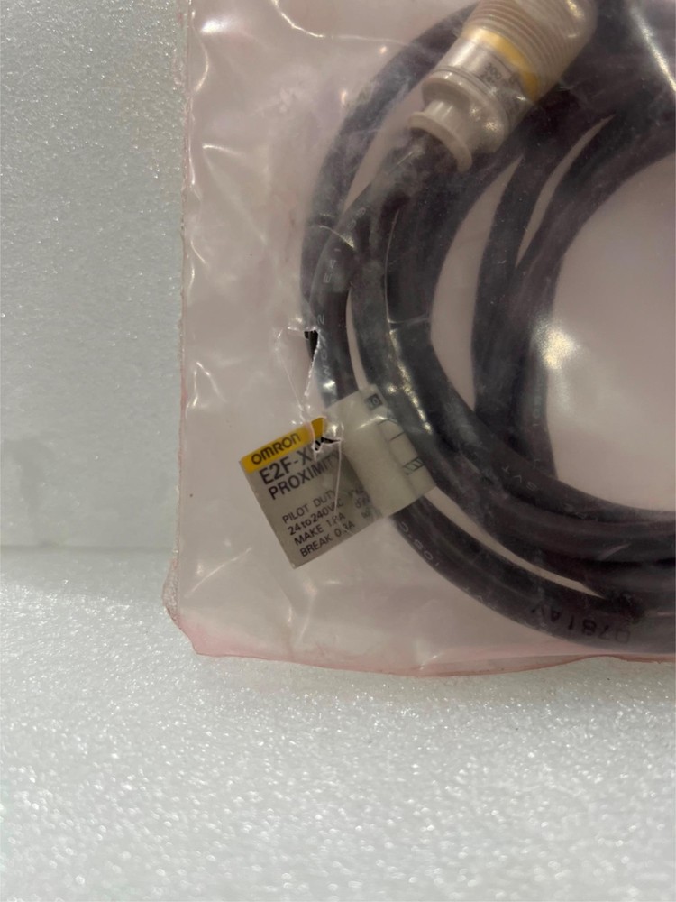 Omron, E2F-X5Y1-US, Proximity Sensor, New