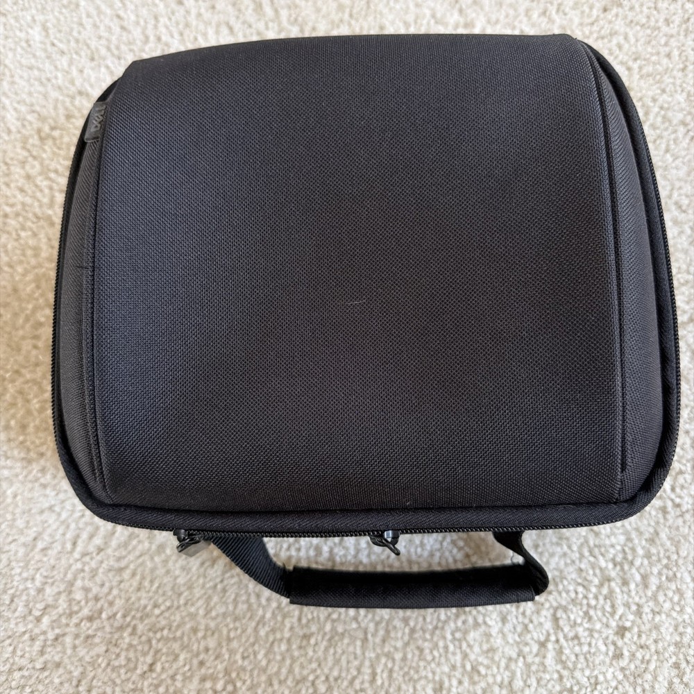 Dell M410HD Projector w/ Remote Control, Cables, & Carrying Case