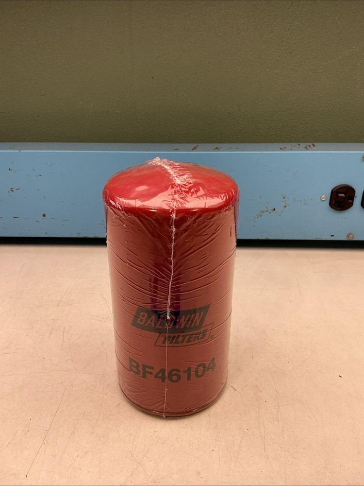 Baldwin Fuel Filter BF46104 **NOS**
