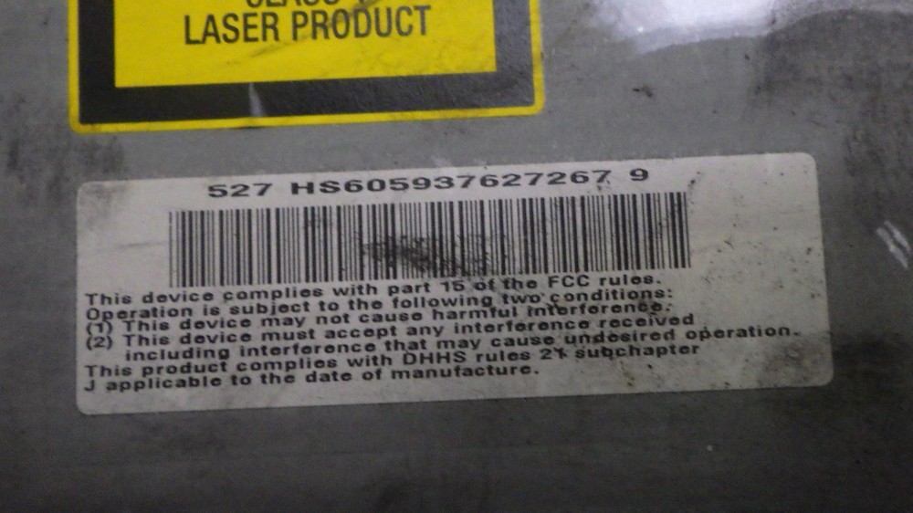 05 MERCEDES E55 Info Screen 2208206085