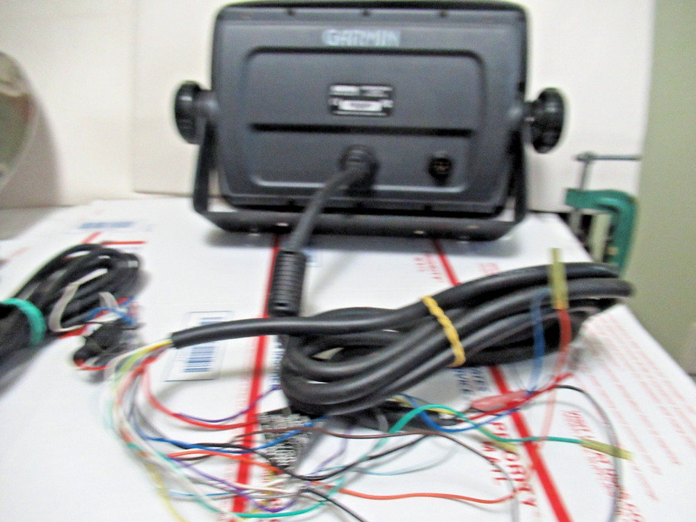 Garmin GPSmap 2006c Chartplotter Multifunction Display CABLES & BRACKET MANUAL