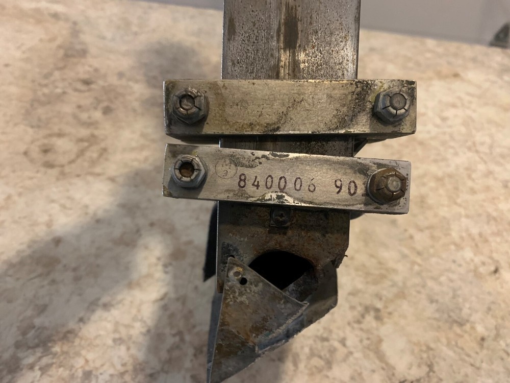 1966 Mooney M20C Mark 21 Retractable Step 840005
