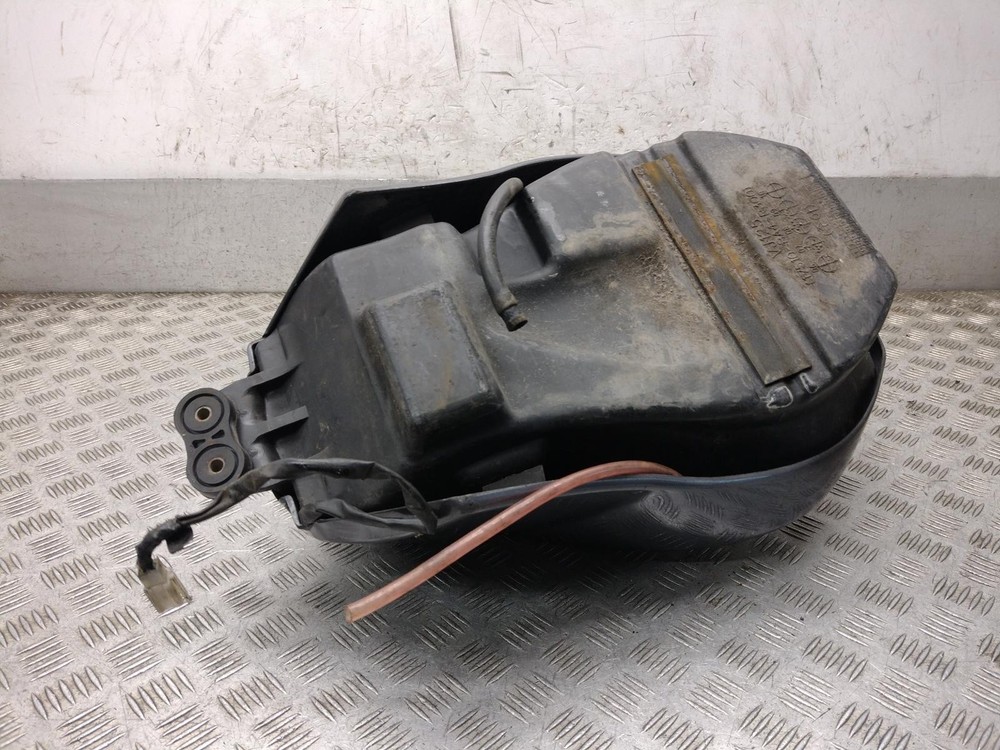 2011 DAELIM ROADWIN 125 Fuel Tank