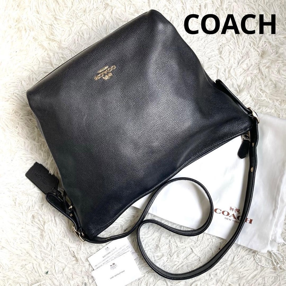 COACH Shoulder Bag Black Leather Authentic