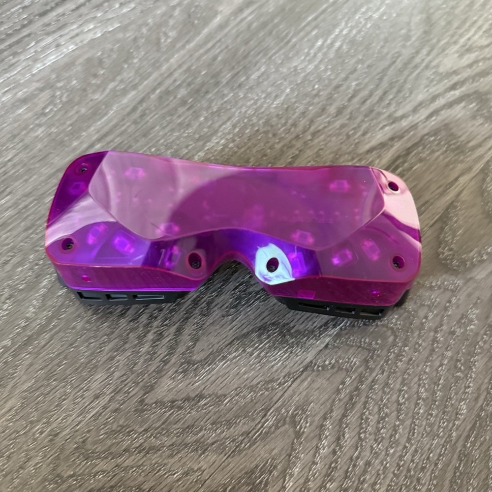 Bigscreen Beyond 2e VRChat Edition Bundle/Controllers/Base Station No Trackers