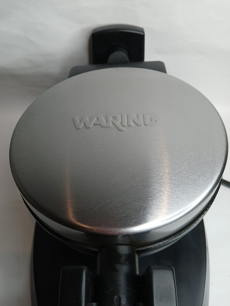 Waring Pro Belgian Waffle Maker Restaurant Style Thick Professional Hotel