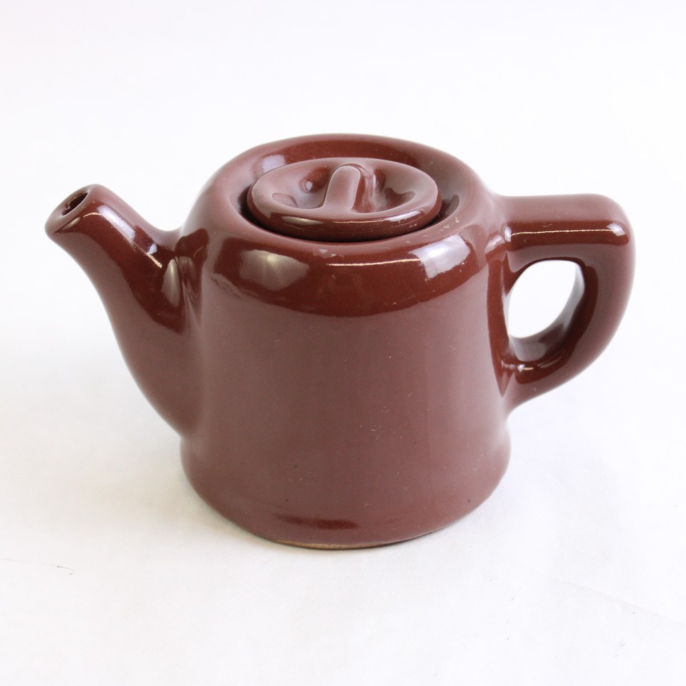 Unbranded Small Glossy Brown Teapot with Lid