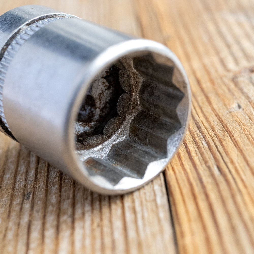 Indestro Super 2720 5/8 Socket. 3/8" Dr. USA