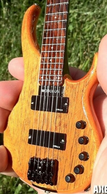 PHIL LESH - Modulus 6-String 1:4 Scale Replica Bass Guitar ~Axe Heaven~