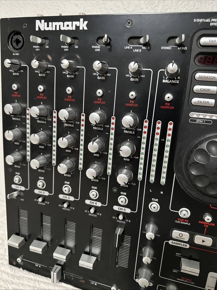 Numark 5000 FX DJ Mixer AS-IS - No Power Cord