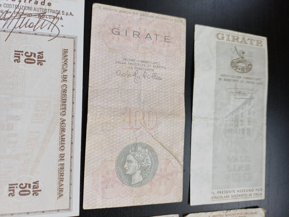 ITALY BANKNOTES - 1970s NOTGELD X 35: MIXED GRADES - INTERESTING GROUP