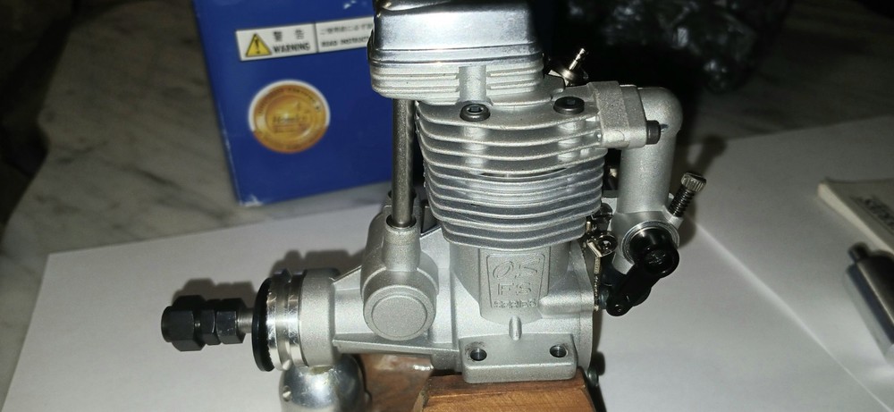 OS FS 40S 4c Rc Engine NIB