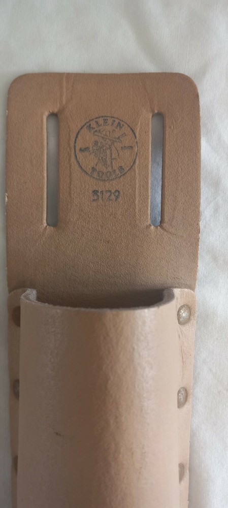 Klein leather Flashlight Holder for Tool Belts Klein Tools 5129 electrical