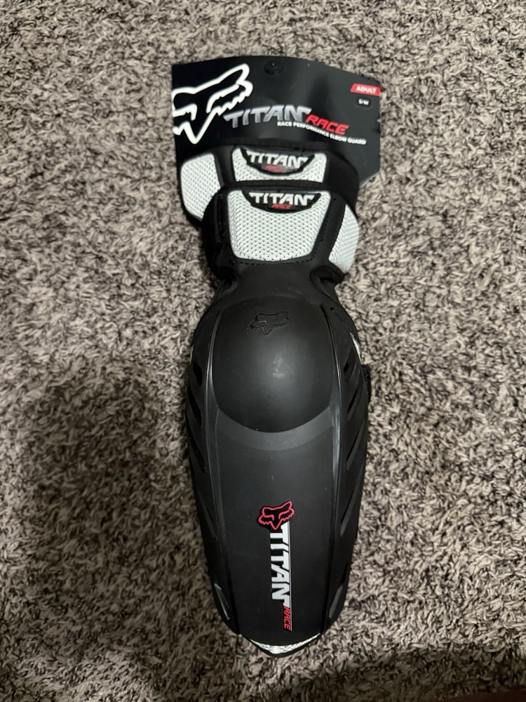 Fox Titan Race Size Small Medium Elbow  Guards Black Silver NIP