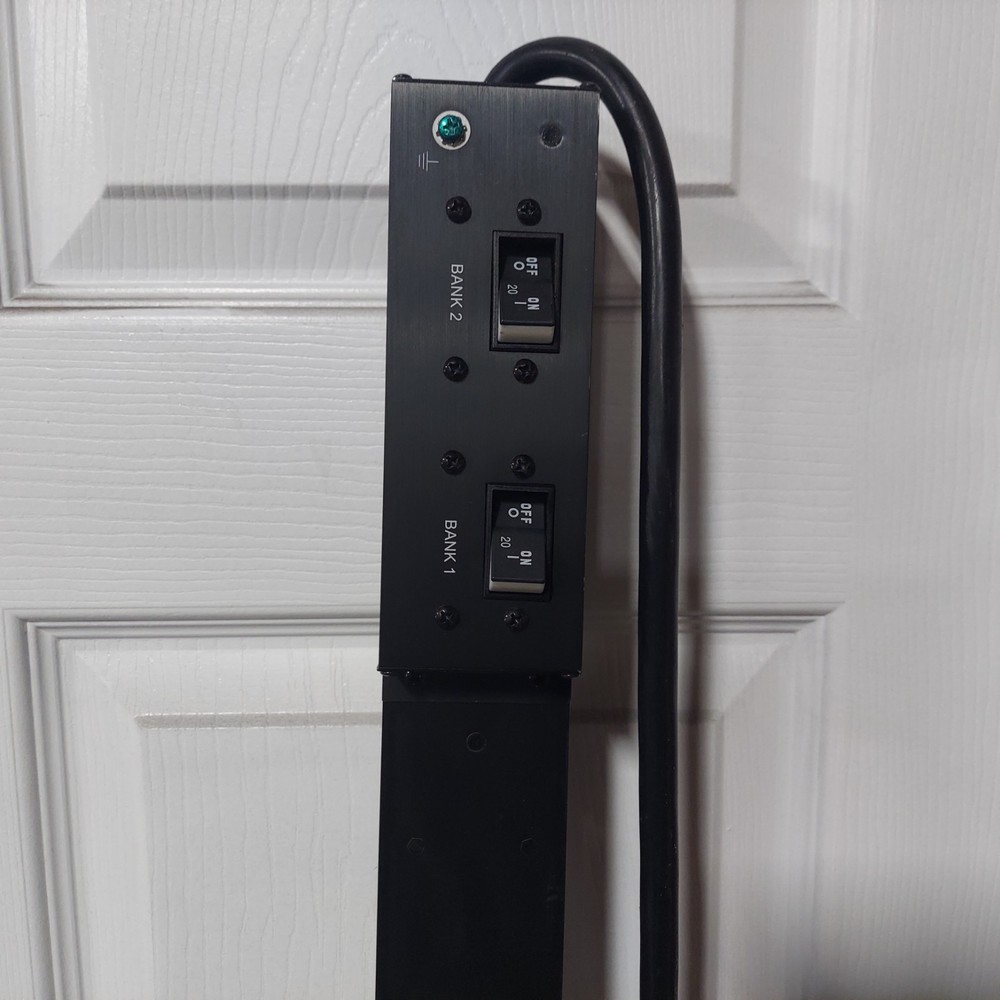 Tripp Lite PDUMV30HVNETLX PPDU