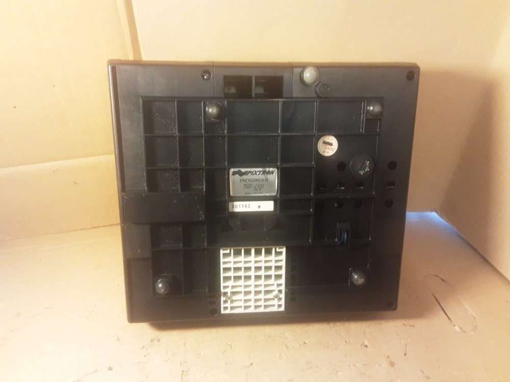 VINTAGE Pixtron Precorder model: ilc-ec ec WITH CASE