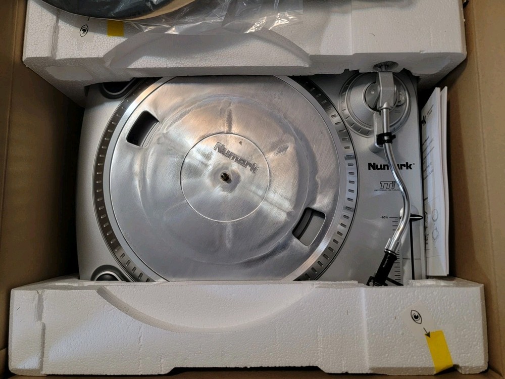 Numark TT USB Turntable Open Box TTUSB