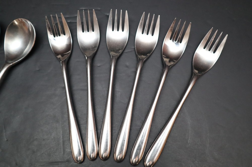 Washington Forge WF Stainless Flatware 30 Pc Set TEARDROP MCM Service for 6