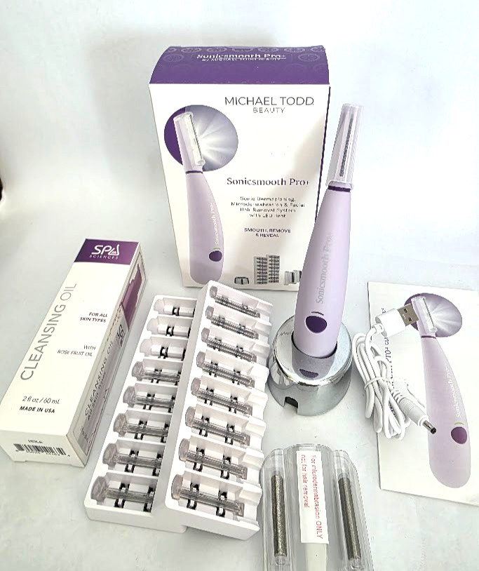 Michael Todd Sonicsmooth Pro+ Sonic Dermaplaning System+ Cleansing Oil
