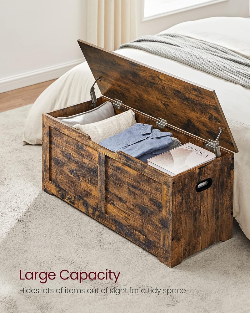 Farmhouse Style Storage Bench with Safety Hinges