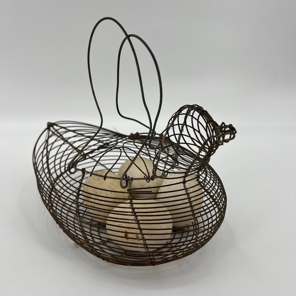 Vintage Wire Egg Basket with 4 Decorative Ceramic Eggs Chicken Shaped