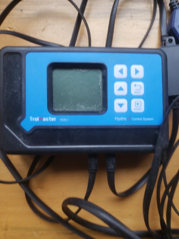 (2) Trolmaster Hydro-X Control System HCS-1 + Lighting Adapter LMA-14, Temp/Hum