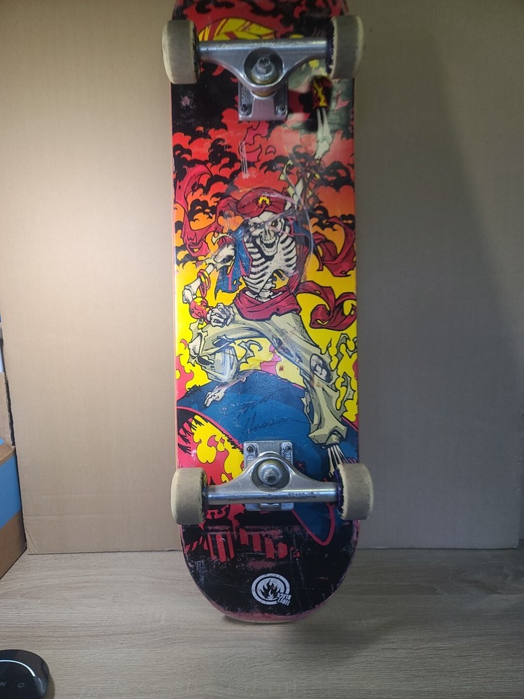 *Signed* OMAR HASSAN Black Label. Magic Carpet Deck. Complete Pro Model. 🔥 RARE