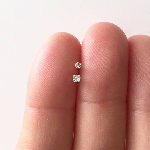 14 KARAT SOLID 14K YELLOW GOLD 20G 1MM 2MM CLEAR CZ NOSE STUD BONE DIMPLE RING